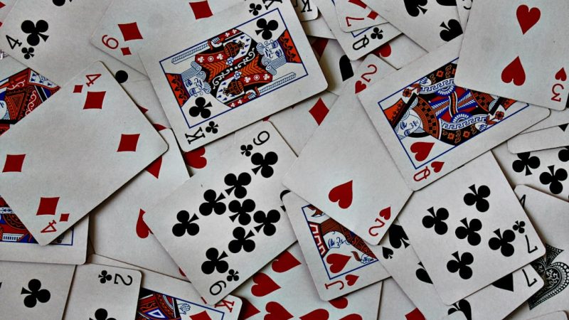 How to Spot Problems on A Platform: 5 Key Warning Signs Noticed by Royal Club Experts