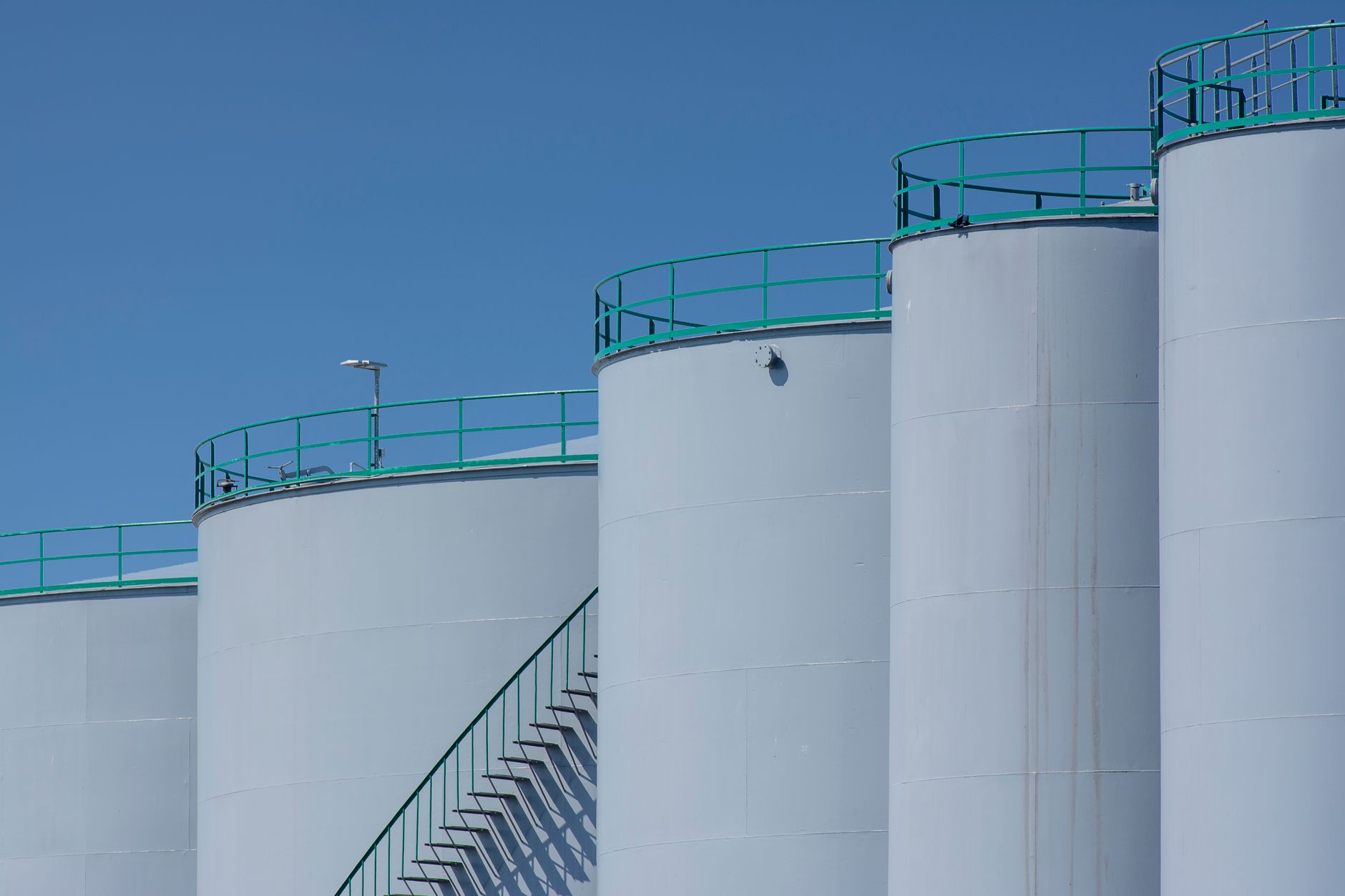 Are Oil and Gas Bids Worth the Investment in India?
